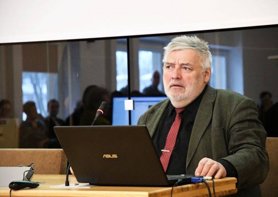 Trimis Lenkijos ordinais apdovanotas prof. A. Bumblauskas dėstė apie lietuvių tapatybę Trakuose