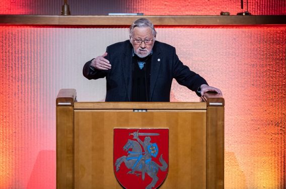 Aukščiausiosios Tarybos-Atkuriamojo Seimo Pirmininkas V. Landsbergis: „Lietuvai teko sava istorinė misija – sulaužyti apgaulės ir smurto doktriną“
