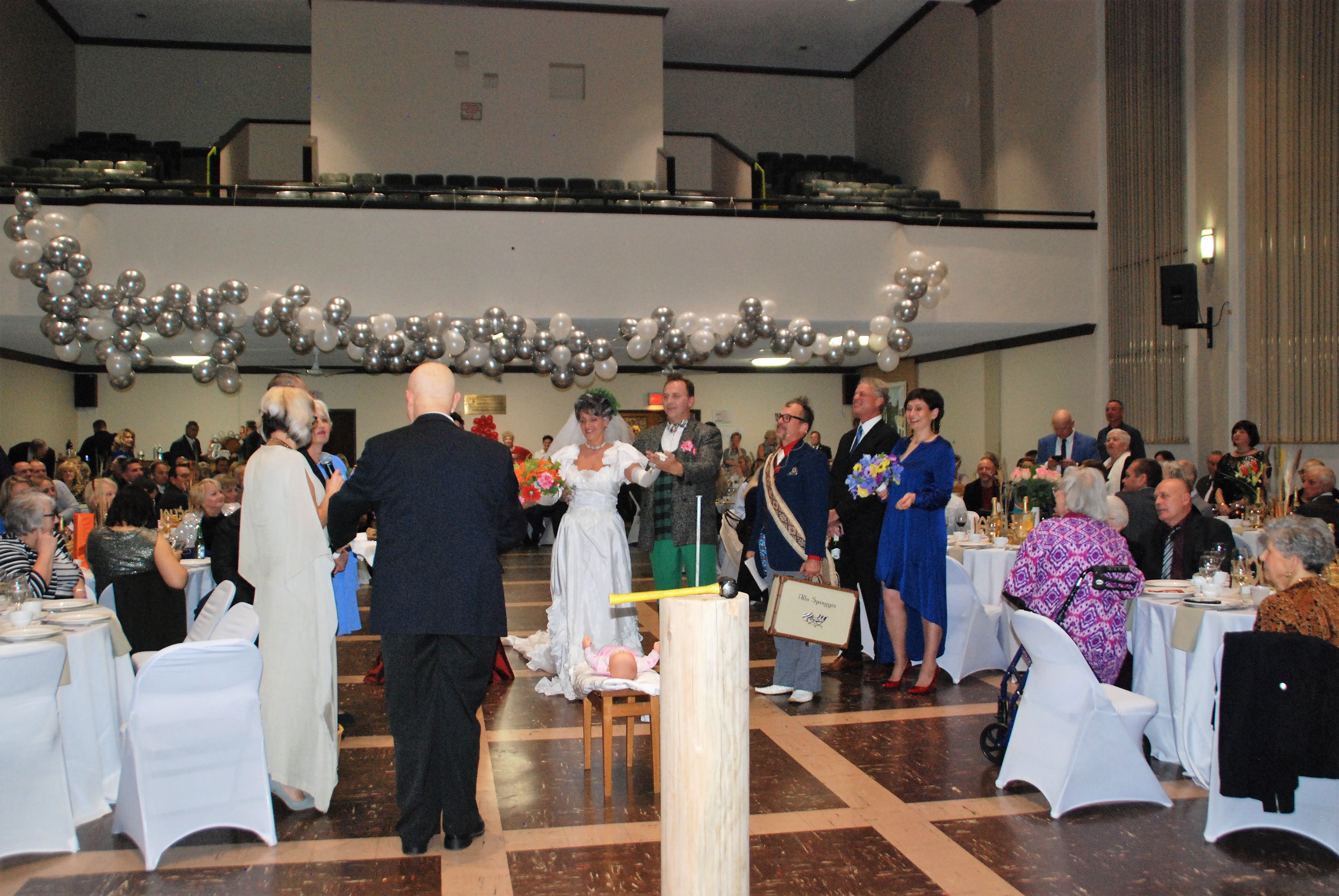 Čikagoje įvyko vestuvių pokylis „Smagios lietuviškos vestuvės“