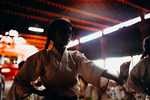 5 priežastys, kodėl verta užsiimti karate kovos menais