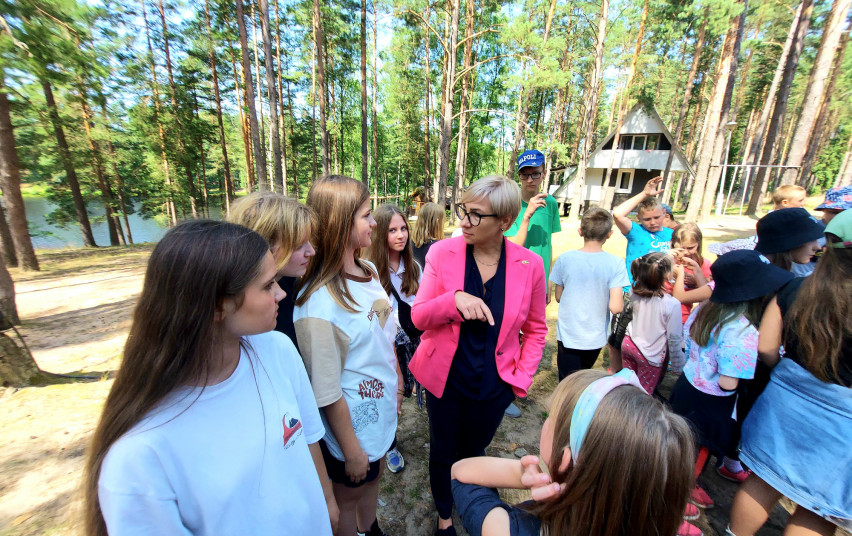 Kartu atostogauja 4 tūkst. lietuvių ir ukrainiečių vaikų