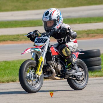 Jauniausias Lietuvos ir Baltijos šalių supermoto čempionas – vos septynerių Vytis Jauniausias Lietuvos ir Baltijos šalių supermoto čempionas – vos septynerių Vytis
