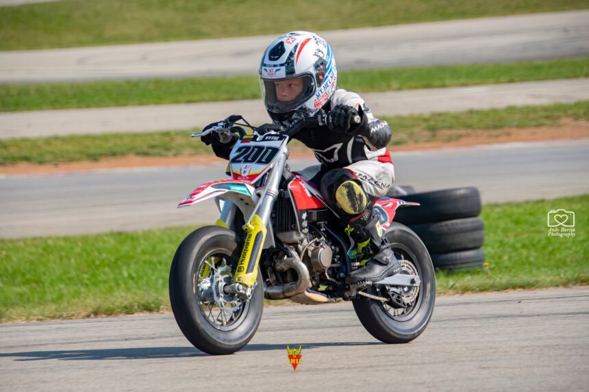Jauniausias Lietuvos ir Baltijos šalių supermoto čempionas – vos septynerių Vytis Jauniausias Lietuvos ir Baltijos šalių supermoto čempionas – vos septynerių Vytis