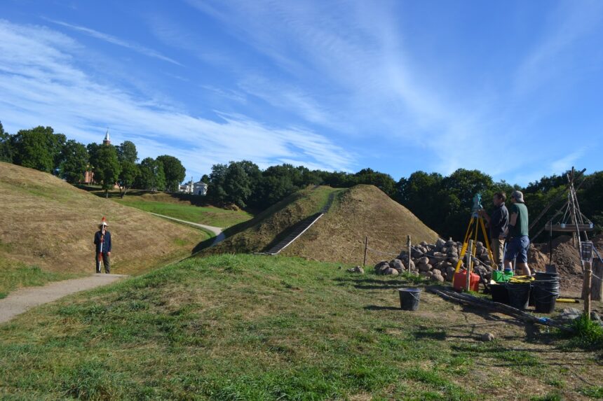 Archeologai Kernavėje tyrinėjo Aukuro kalno piliakalnį, ant kurio kadaise buvusi kunigaikščio rezidencija