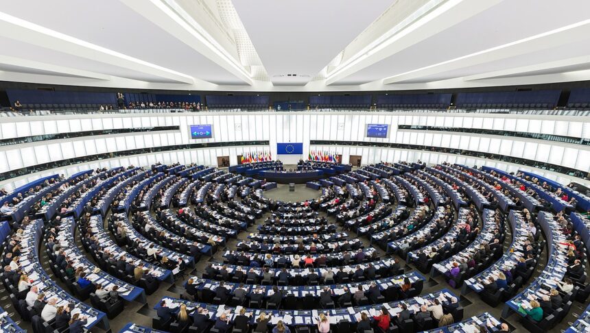 EP nariai Rasa Juknevičienė ir Dainius Žalimas ragina pripažinti Federalinę saugumo tarnybą (FSB) ir Rusijos nacionalinę gvardiją (Rosgvardiją) teroristinėmis organizacijomis EP nariai Rasa Juknevičienė ir Dainius Žalimas ragina pripažinti Federalinę saugumo tarnybą (FSB) ir Rusijos nacionalinę gvardiją (Rosgvardiją) teroristinėmis organizacijomis