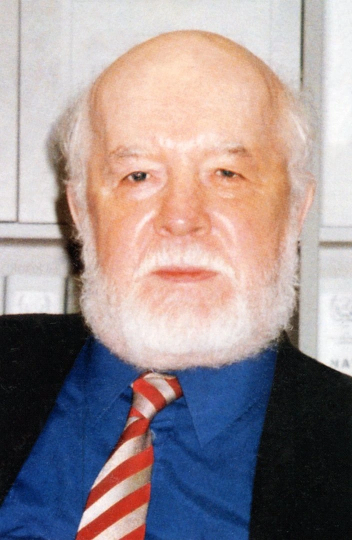 Lietuvos parlamentaras – tolimojo plaukiojimo kapitonas. Juozas Karvelis (1934–2018) Lietuvos parlamentaras – tolimojo plaukiojimo kapitonas. Juozas Karvelis (1934–2018)