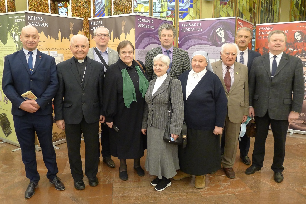 „Lietuvos Katalikų Bažnyčios Kronikos“ 50-mečiui – paroda Seime