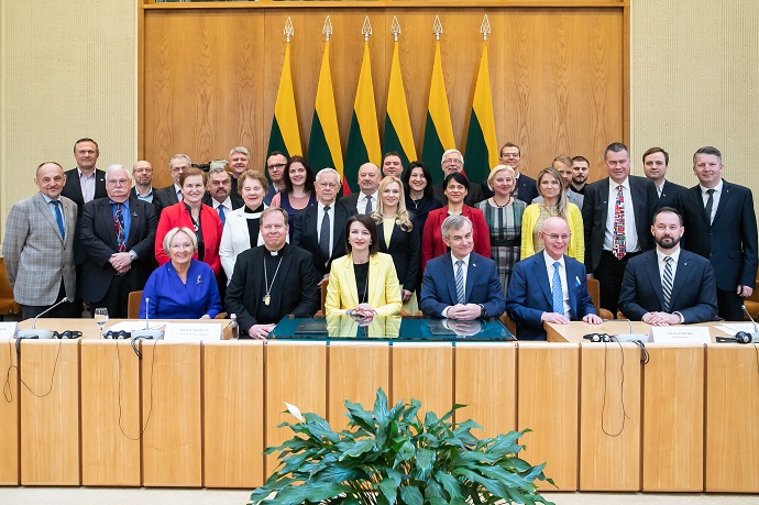 Seimo ir PLB komisija kviečia visus lietuvius aktyviai dalyvauti Referendume dėl pilietybės išsaugojimo