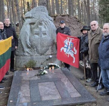 Sveikinimai LLKS 85-mečio proga Sveikinimai LLKS 85-mečio proga