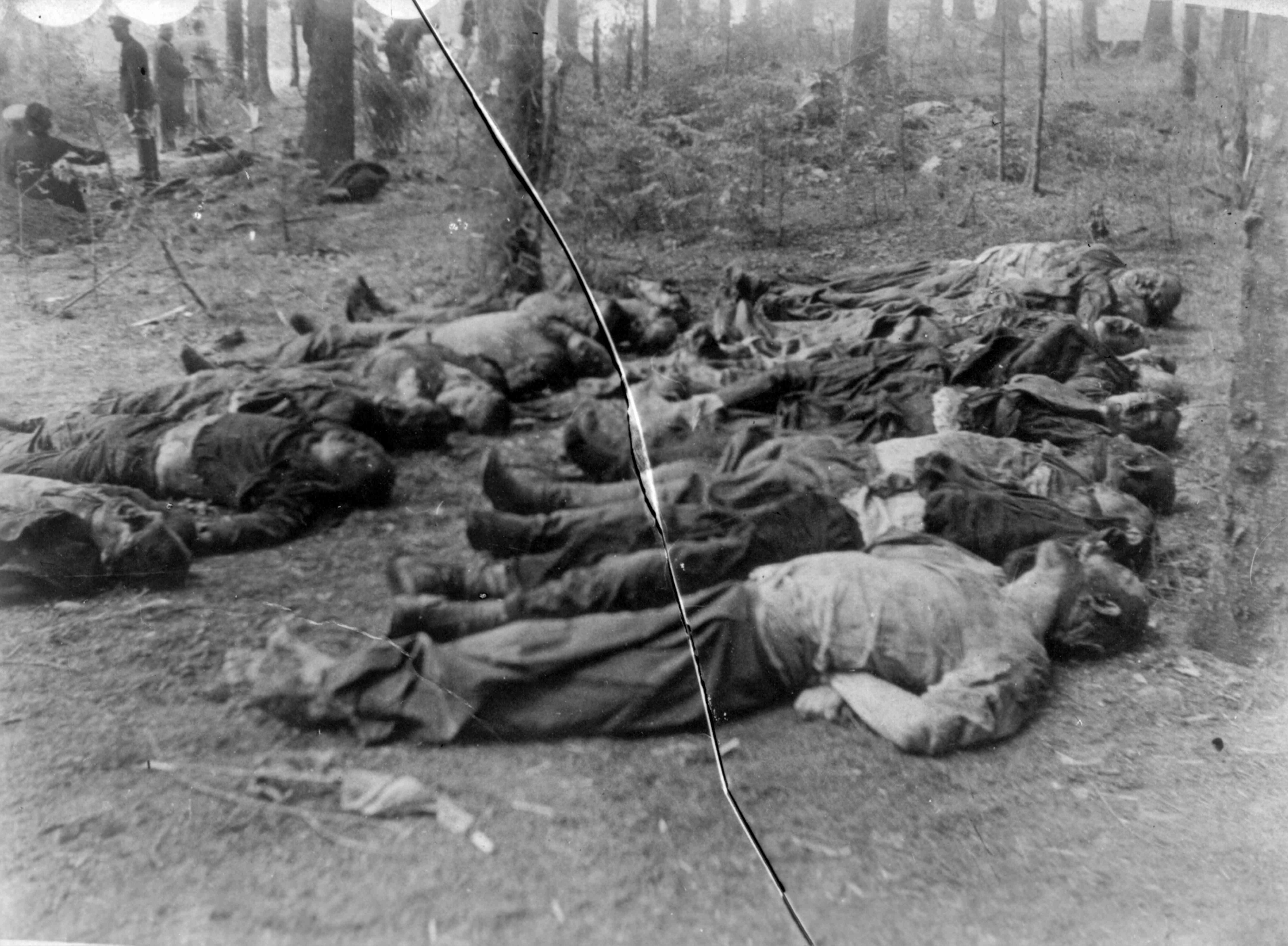 80 metų nuo pačių žiauriausių sovietų okupantų egzekucijų, įvykdytų Lietuvoje 1941 metų birželio pabaigoje