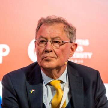 NATO ir JT dirbęs diplomatas Robert Serry: Autoritarizmas kyla visame pasaulyje NATO ir JT dirbęs diplomatas Robert Serry: Autoritarizmas kyla visame pasaulyje
