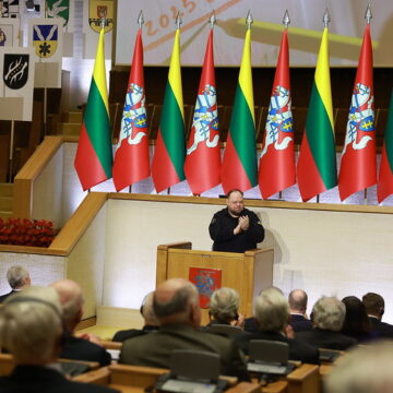 Ukrainos Aukščiausiosios Rados Pirmininkas Ruslanas Stefančukas:  „Norėčiau padėkoti už palaikymą, už pasiryžimą atiduoti paskutinį, už tą  aštrų suvokimą, koks yra pavojus, kuris eina iš Rytų“