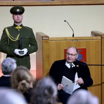 Laisvės premijos laureatas Tomas Šernas: „Laisvė yra procesas, dalyvaukime jame. Budėkime dėl mūsų laisvės“ Laisvės premijos laureatas Tomas Šernas: „Laisvė yra procesas, dalyvaukime jame. Budėkime dėl mūsų laisvės“
