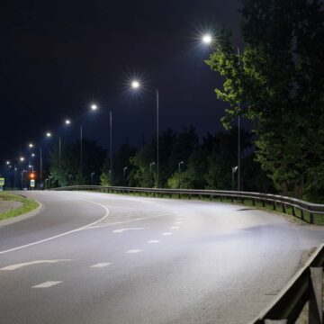 LED gatvių apšvietimas ir jo privalumai