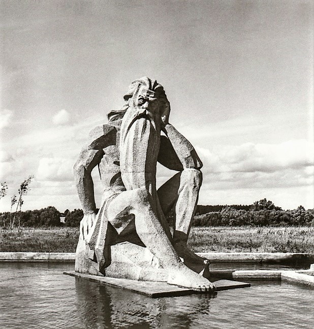 Panevėžyje (ne)pastatytos Bernardo Bučo „Nevėžio“ skulptūros mįslė