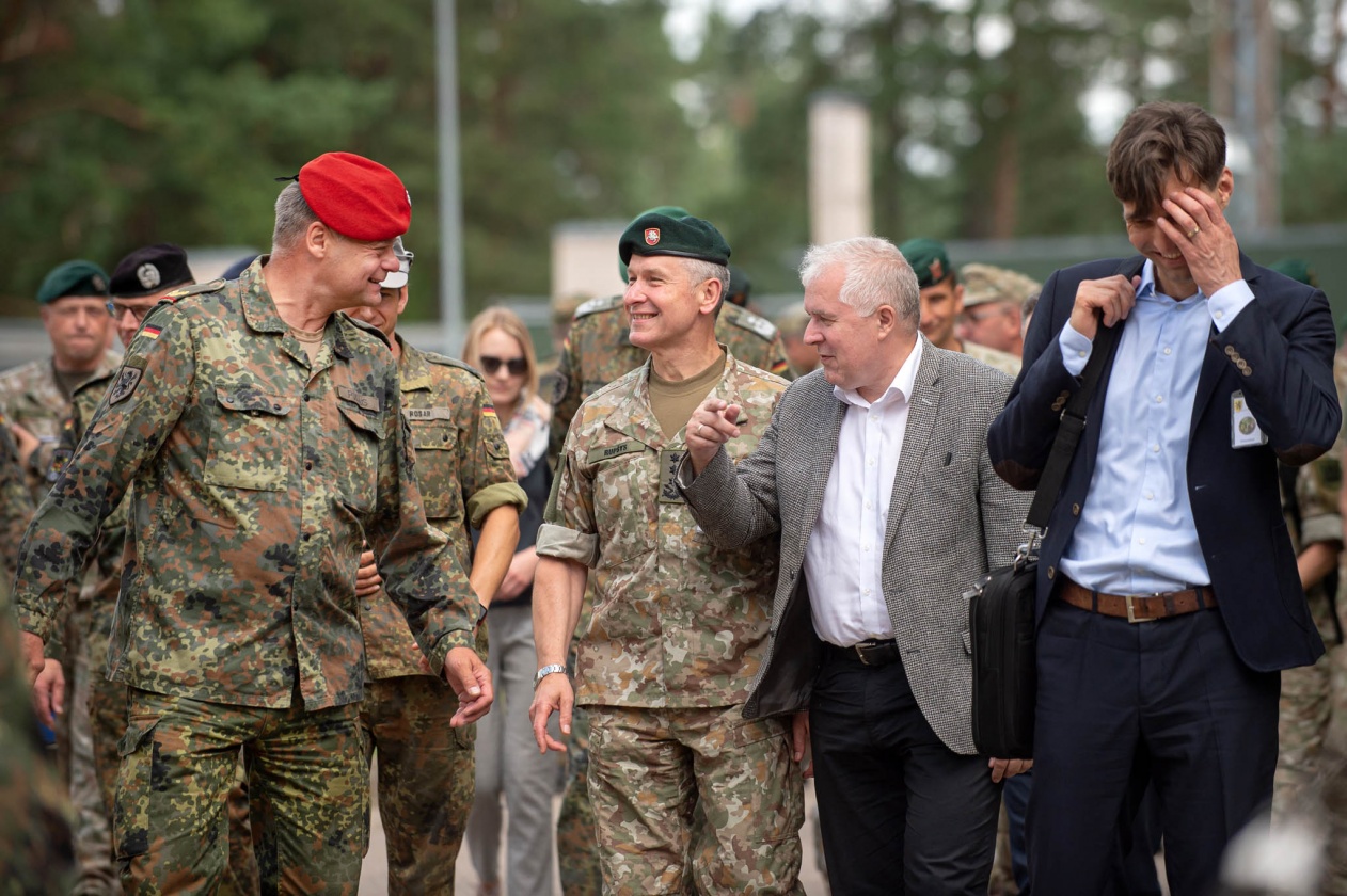 Reikšmingas NATO partnerystės pavyzdys: Vokietijos investicijos į karinę infrastruktūrą Lietuvoje