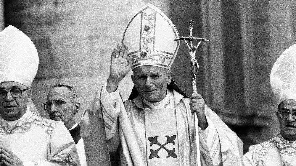 Pasaulis mini Šv. Popiežiaus Jono Pauliaus II gimimo 100-ąsias metines