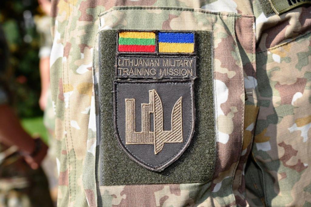 Lietuva Ukrainai perduos karinės paramos