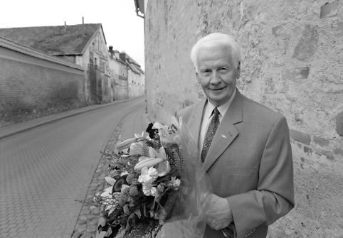 In Memoriam. Profesorius Povilas Karoblis (1932-2018)