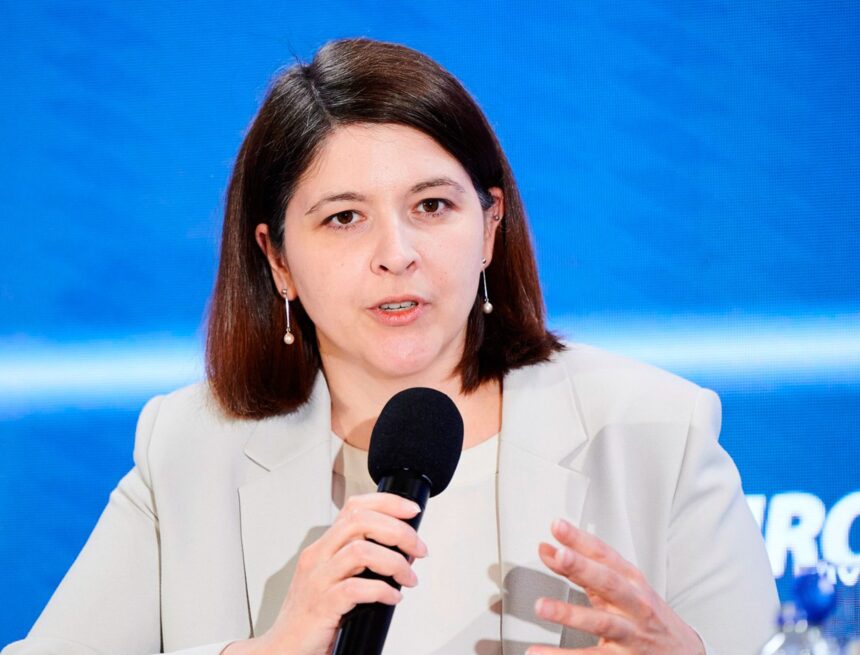 G. Skaistė britų „The Guardian“: rusija meluoja apie savo ekonominę galią: sankcijos veikia ir jų reikia daugiau G. Skaistė britų „The Guardian“: rusija meluoja apie savo ekonominę galią: sankcijos veikia ir jų reikia daugiau