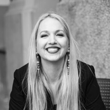 Veronika ChiChi: tūkstančio balsų džiazas virš Galvės Veronika ChiChi: tūkstančio balsų džiazas virš Galvės