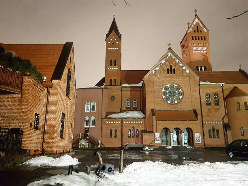 Aliaksandras Adamkovičius. Okupantai naikina baltarusių šventoves